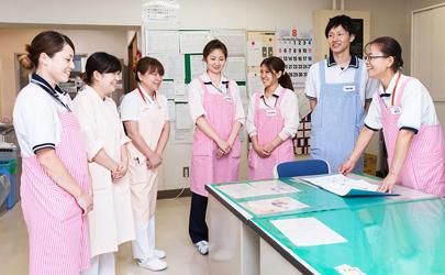 職場の様子画像